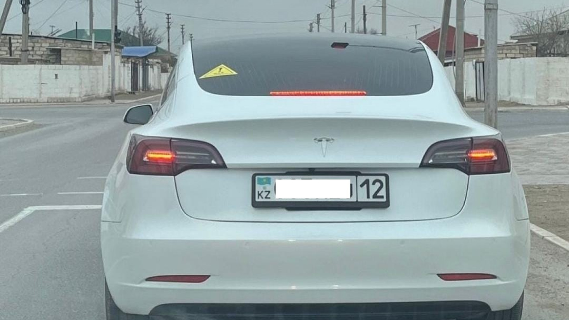 Даже Tesla на газу